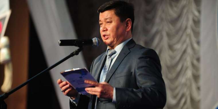 Әлібек Шегебай. Таққан медаль, ордендерің, құтқармайды күнәдан...