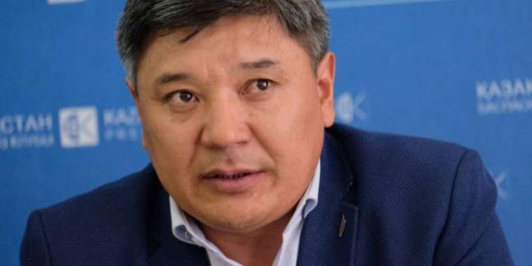 Жанарбек Әшімжан. Сәуiр сырғып ағады сабағынан...