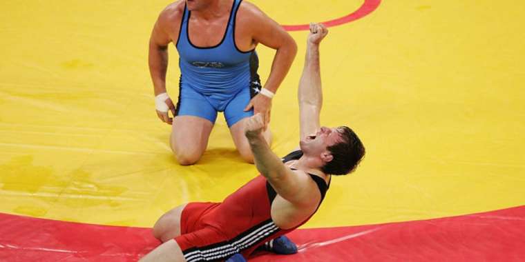 Олимпиада жүлдегері боз кілемге қайта оралды