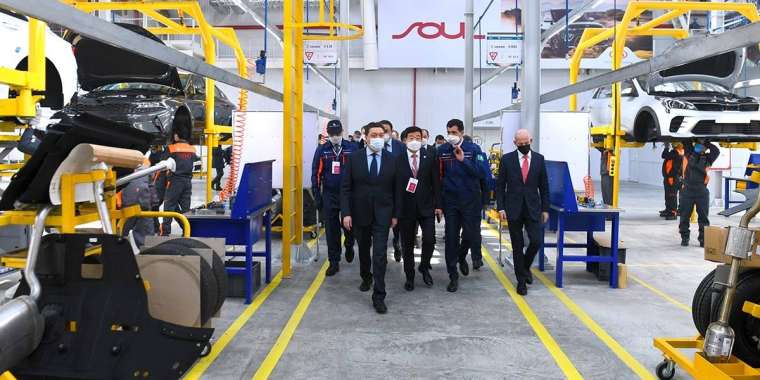 Асқар Мамин: Қазақстанда жылына 20 мың KIA шығады