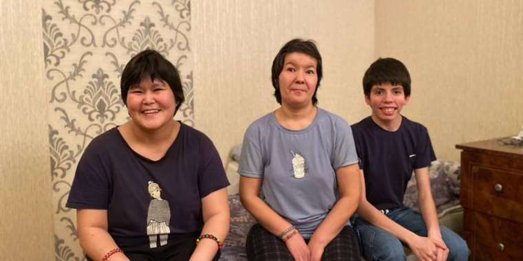 "Махаббат үйі" тұрғындары: адамдар бізден неге қорқады?