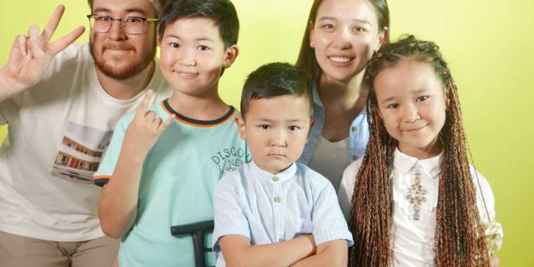 Бізде балаға тұлға ретінде қарамайды