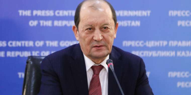 Ислам Әбішев ауыр халде ауруханаға жеткізілді