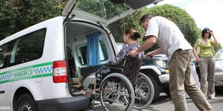 Службе такси для инвалидов в Шымкенте в этом году исполняется 10 лет