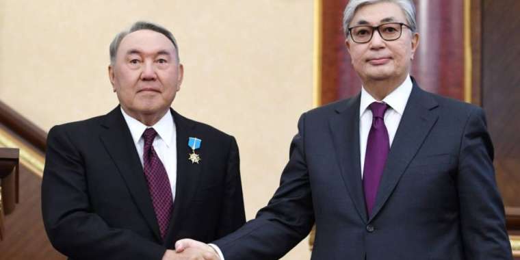 Назарбаевқа ассамблеяны өмір бойы басқару құқығы берілмек