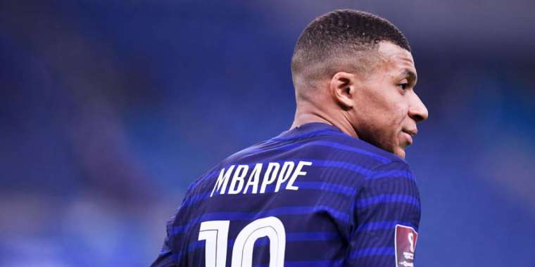 Мбаппе пенальти соға алмады. Франция турнирден ұшты