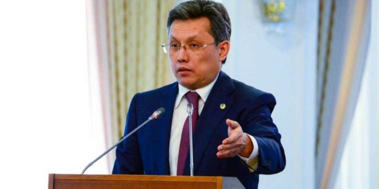 Көрші елдерде жеті күн жүрген Сұлтанов өзбек шиесін сатып алуға келісіпті