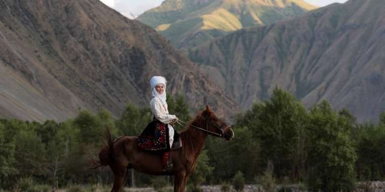 Әбдікерім Мұратов. Бозашы қатын