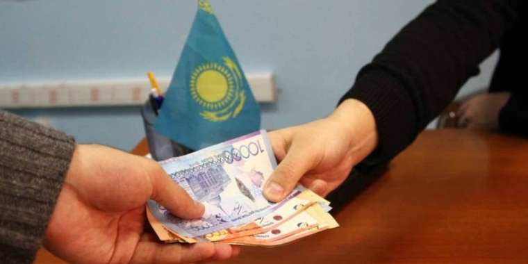 Жалған мәліметті растау үшін пара алу – елді емес, өзіңді алдау