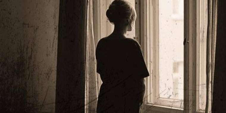 Әкем не істесе, соны істедім: ...Есімнен айырды, өмірімді талқан етті