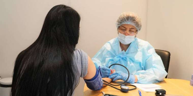 Астаналықтар жаппай вакцинациялауды қолдайды