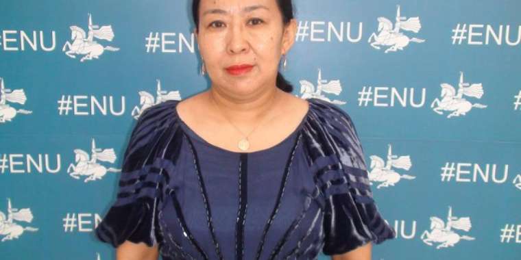 Хардкор анальды порно фотосуреттер Подружканың етін жалайтын порно көру