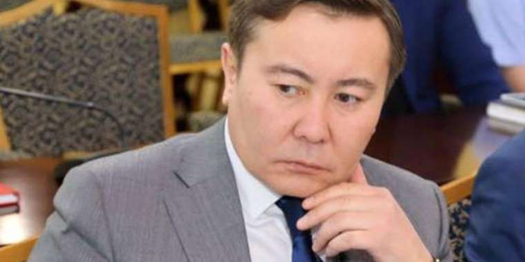 Талғат Қалиев: Қоғам үшін кез келген проблеманы біреуге жаба салған оңай