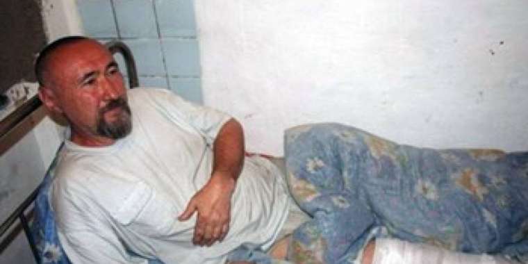 Арон Атабек ауруханаға түсті