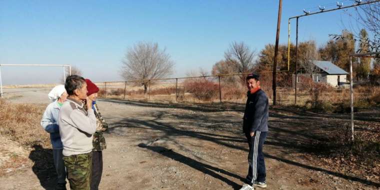 "Денсаулық" саяжайы. Ештеңе жоқ, өлесің де қаласың          