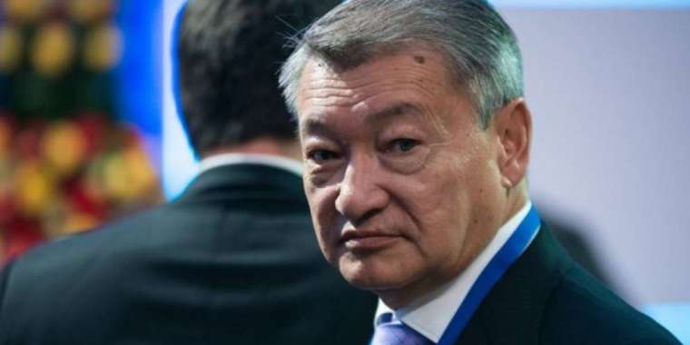 Даниал Ахметов Шығыс Қазақстан облысының кәсіпкерлерімен соттасып жатыр  