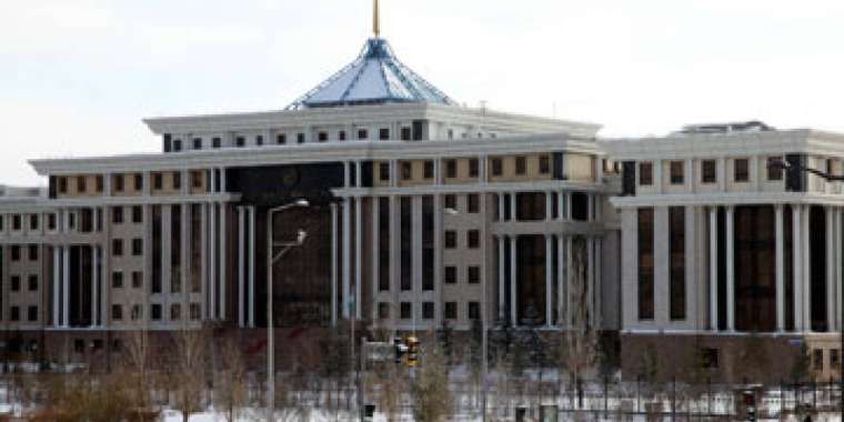 Қолбасшылар смарт сағат, планшет және кофемашина алып жатыр  