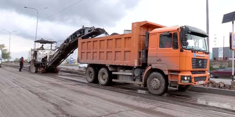 Шымкентте саяси қуғын-сүргін құрбандарының бейітінің үстіне жол салынған