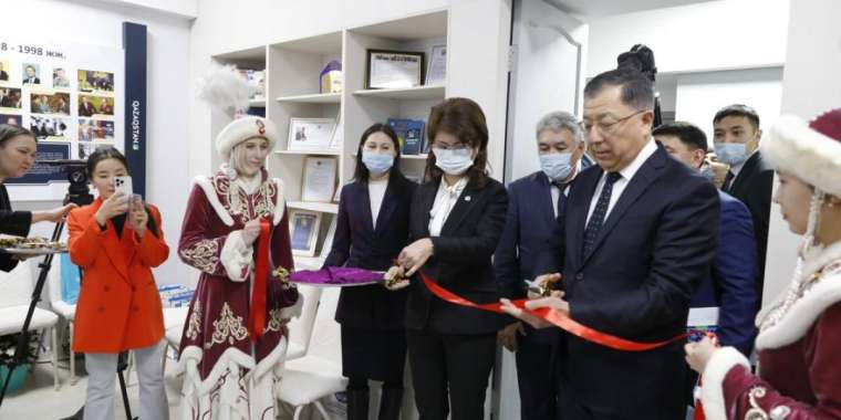 ҚҰУ-де  Н.Иманғалиұлы атындағы оқу-шығармашылық зертхана ашылды