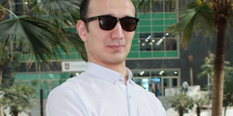 Не видеть цифру. 89 тысяч казахстанцев с проблемами зрения ограничены в цифровых правах