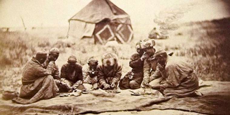 Ашаршылық нәубеті: 100 отбасының тарихын баяндайтын кітап