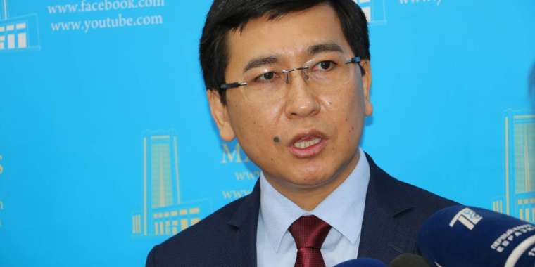 Как Аймагамбетов «обучает бесплатно» детей в частных школах