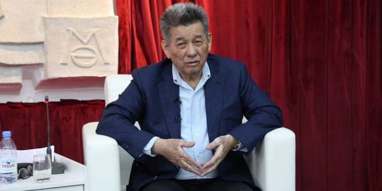 Қойгелдиев лекциясы. Эксперимент – лабораторияда жасалады, халыққа емес