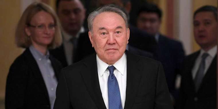 Мәжіліс Елбасы статусын қайта қарау үшін референдум өткізуге келісім берді