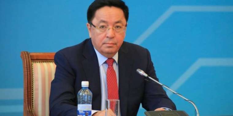 Қазақстан атауы өзгермейтін болды ма? – Лама Шариф Тоқаевтан сөгіс алды