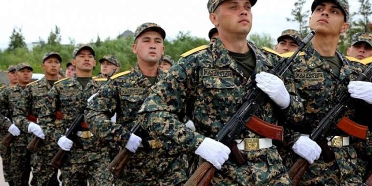 Әскери қызметшілердің зейнет жасы 5 жылға өседі