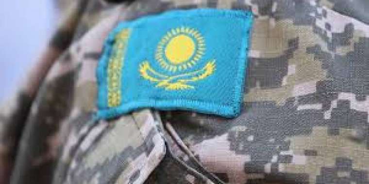 Балқашта офицерді жаралаған әскеридің үстінен іс қозғалды