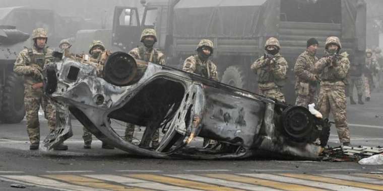 Россия собиралась напасть на Казахстан в январе – бизнесмен У.Айтжанов