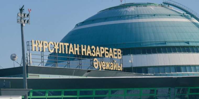 "Бір қызметкер үш адамның жұмысын істейді". Назарбаев әуежайының мамандары шу көтерді.