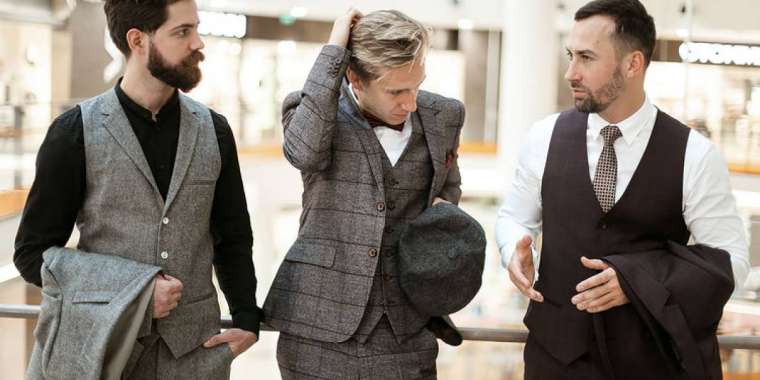 ДУМК опровергло информацию о деловых костюмах для геев