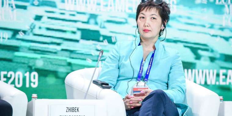 Жибек Жолдасова о запрете "Базз Лайтера": Не ту мораль защищаете