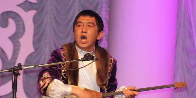 Ринат 10 жыл бұрын Сатыбалды мен Назарбаевты қалай мақтады?