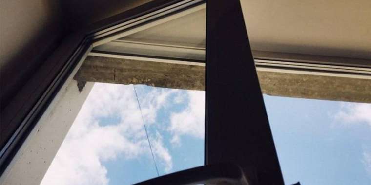 Павлодарда зорланған жасөспірім  10-қабаттан секіріп кетті