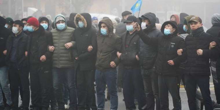 Власти опубликовали список погибших в январских событиях