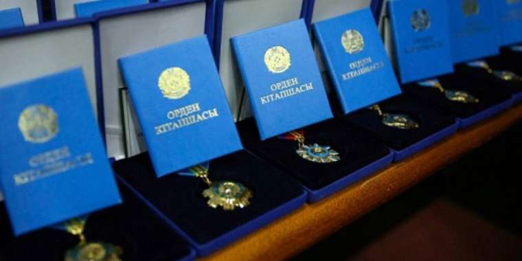 Мемлекеттік сыйлықтың сиқы қашты. Әдебиет төңірегінде тағы шу