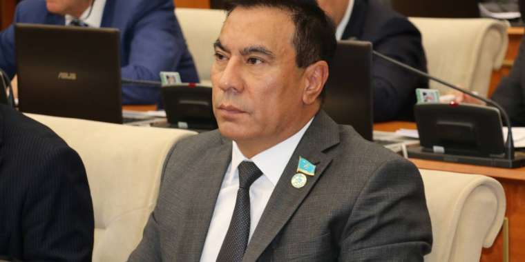 Ұйғыр ауданы тұрғындары киіз үй тігіп, қарсылық көрсетпек