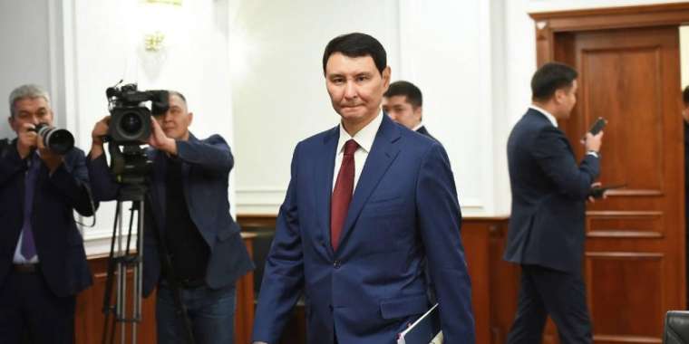 Депутаттар бір ауыздан қолдады – Қазақстан тағы да қарыз алмақ