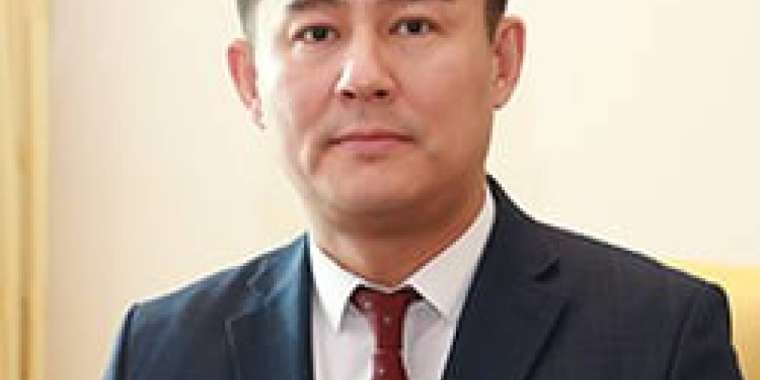 Азамат Есқараев Әділет министрі лауазымына тағайындалды