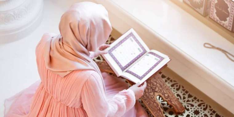 Разрешить читать намаз в армии и в школах предлагают в Казахстане