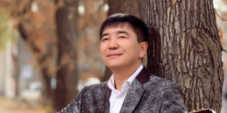 Әнші-композитор Сейіл Аяған өмірден озды  