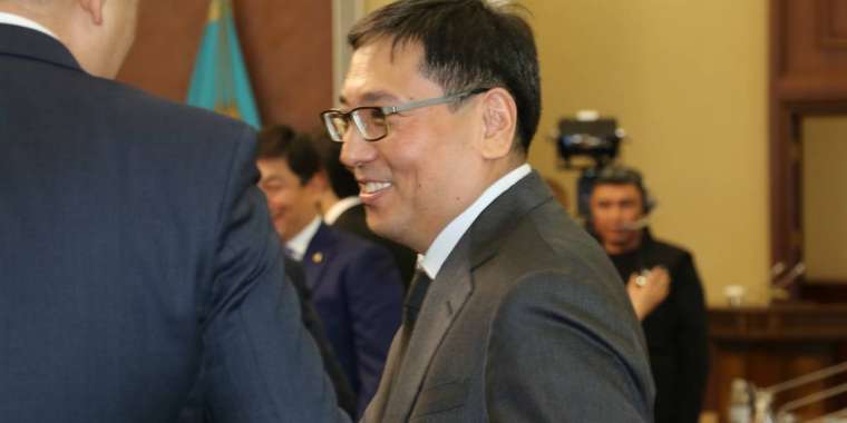 Дюбель Досаева. 125 лет можно жить в алматинских панельках, считает эксперт