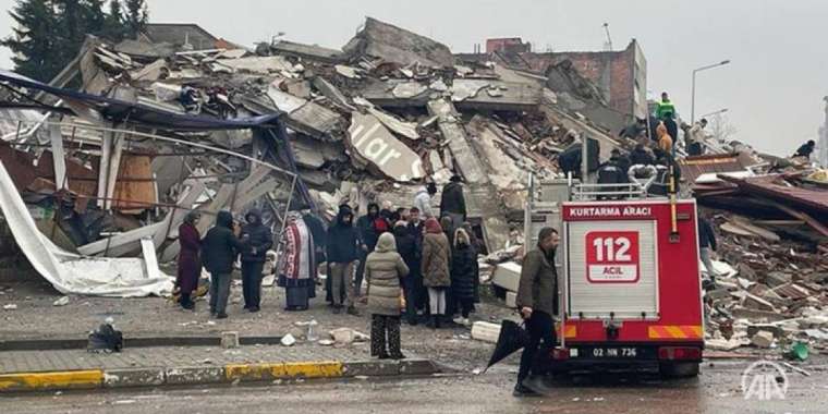 Түркиядағы қазақстандық: Зілзаладан жүрегіміз шайлығып қалды