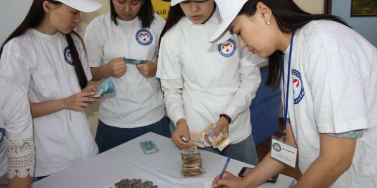 Алматыда 50 мың ерікті бар