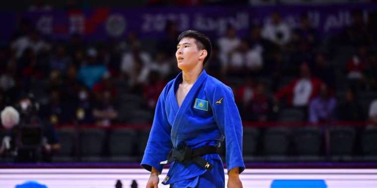 Әлем чемпионатында қазақ дзюдошылары жерге қарап тұр  