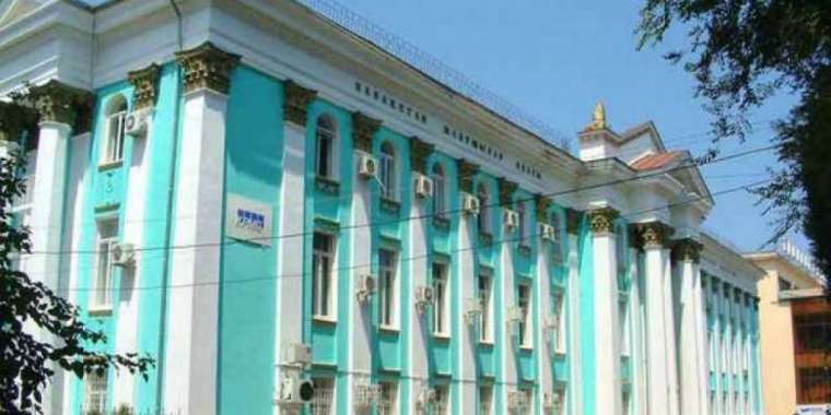 Билікті сынамайтын одақтан жазушылар кетіп жатыр