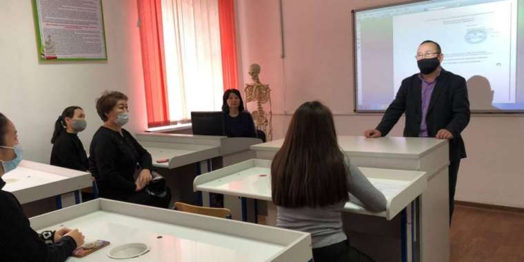 ЖОО басшылары да оқиды